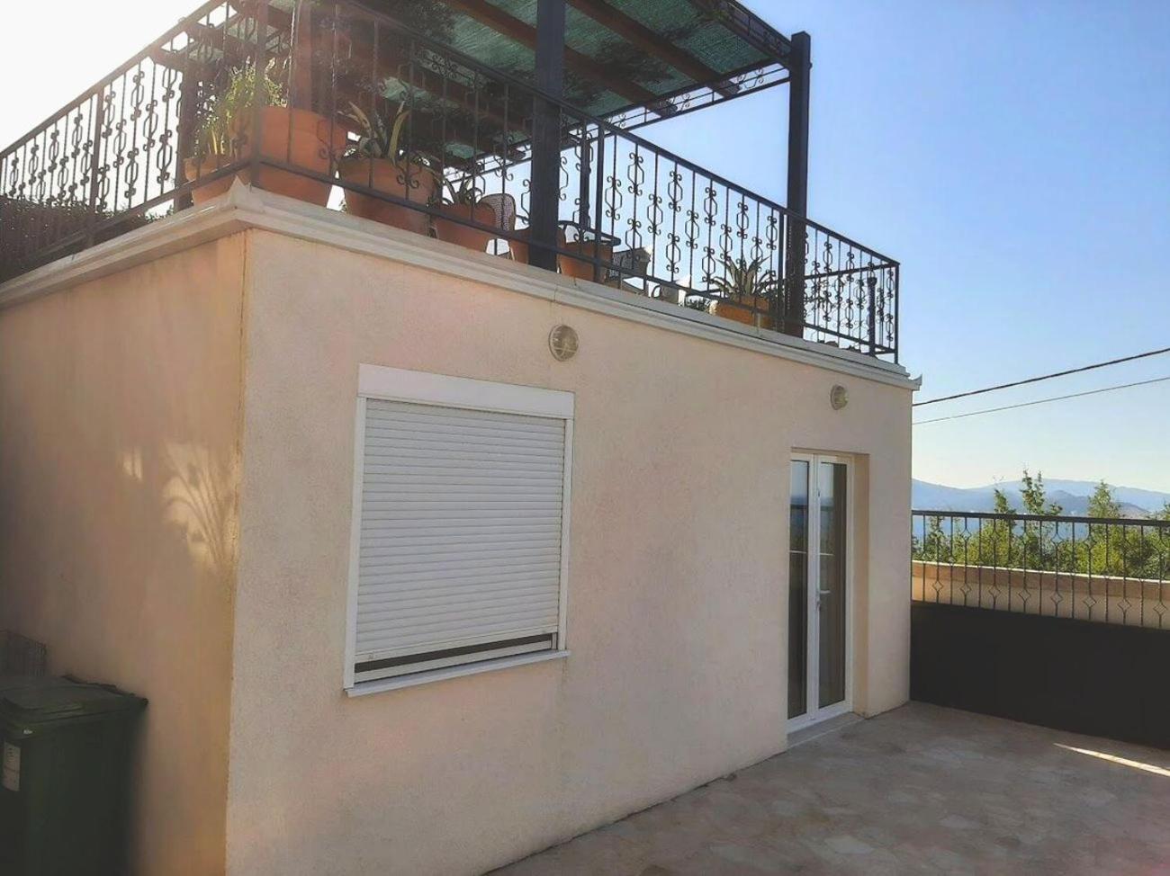 Apartments Oktopus Sutomore Exterior foto